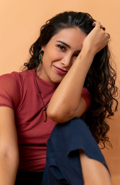 pose mujer estudio fotografico