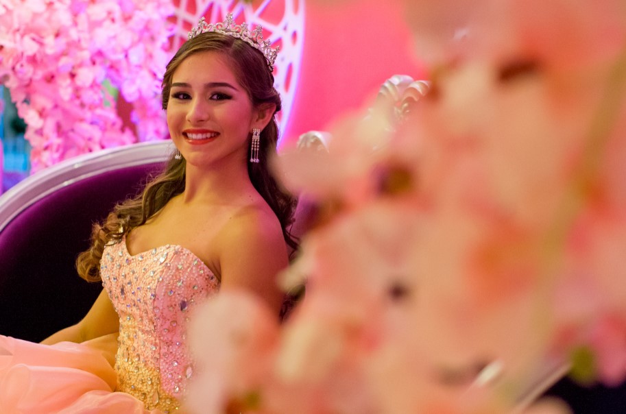 retrato-quinceanera-fiesta